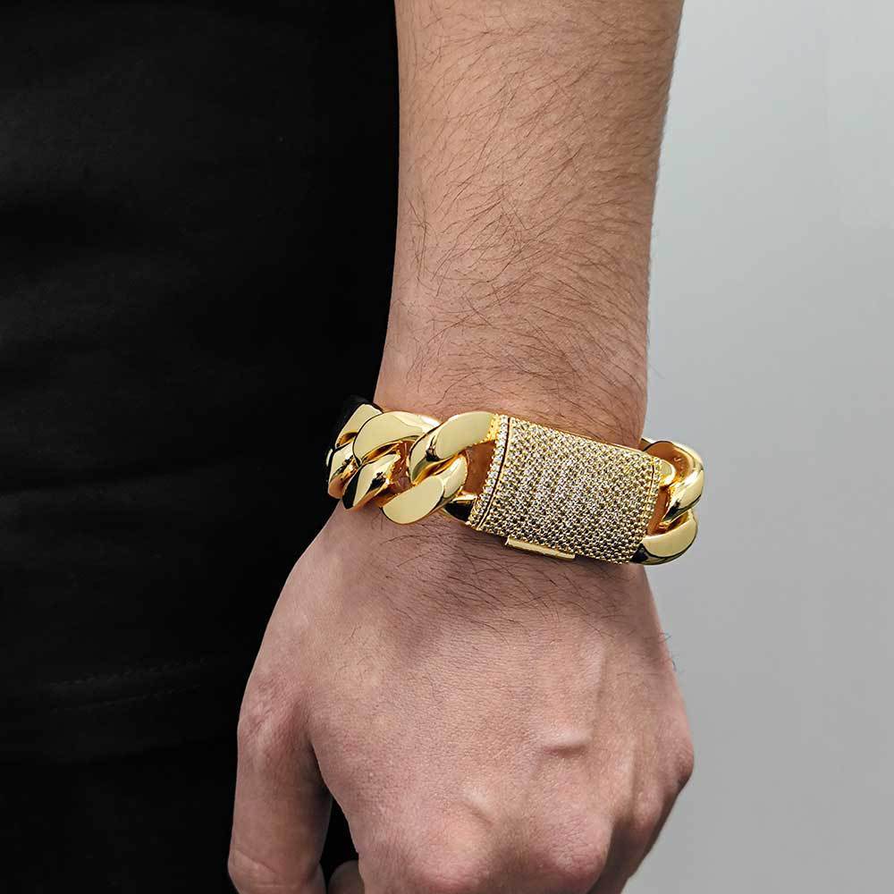 Cuban Link Bracelet (ICED Flip Buckle)