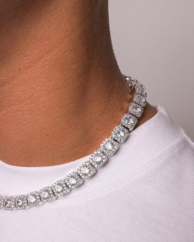 Clustered Tennis Chain