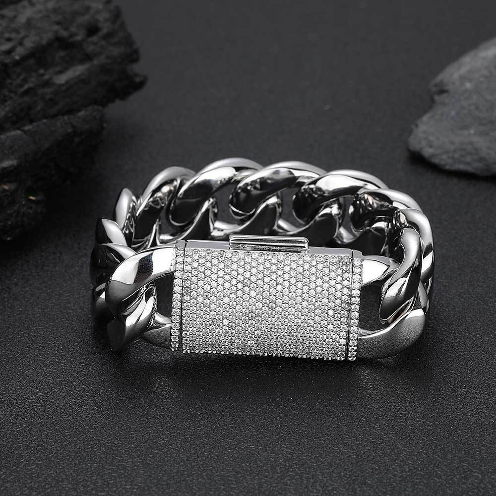 Cuban Link Bracelet (ICED Flip Buckle)